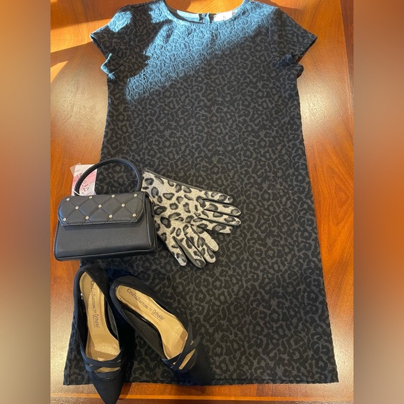 Ladies animal print dress by Ann Taylor, jacket not included sold separately - Picture 7 of 9